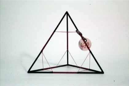 Tetraeder mit einbeschriebenem Tetraederstumpf