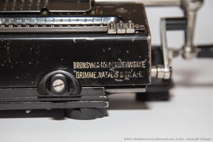 Rechenmaschine Brunsviga 13